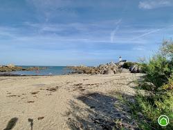 BRIGNOGAN-PLAGE : superbe propriété rénovée en bord de mer avec jardin et terrasse